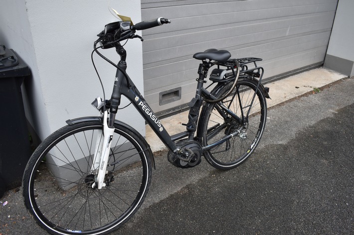 POL-WES: Xanten - Wer vermisst sein Fahrrad? / Kriminalpolizei sucht Eigentümer