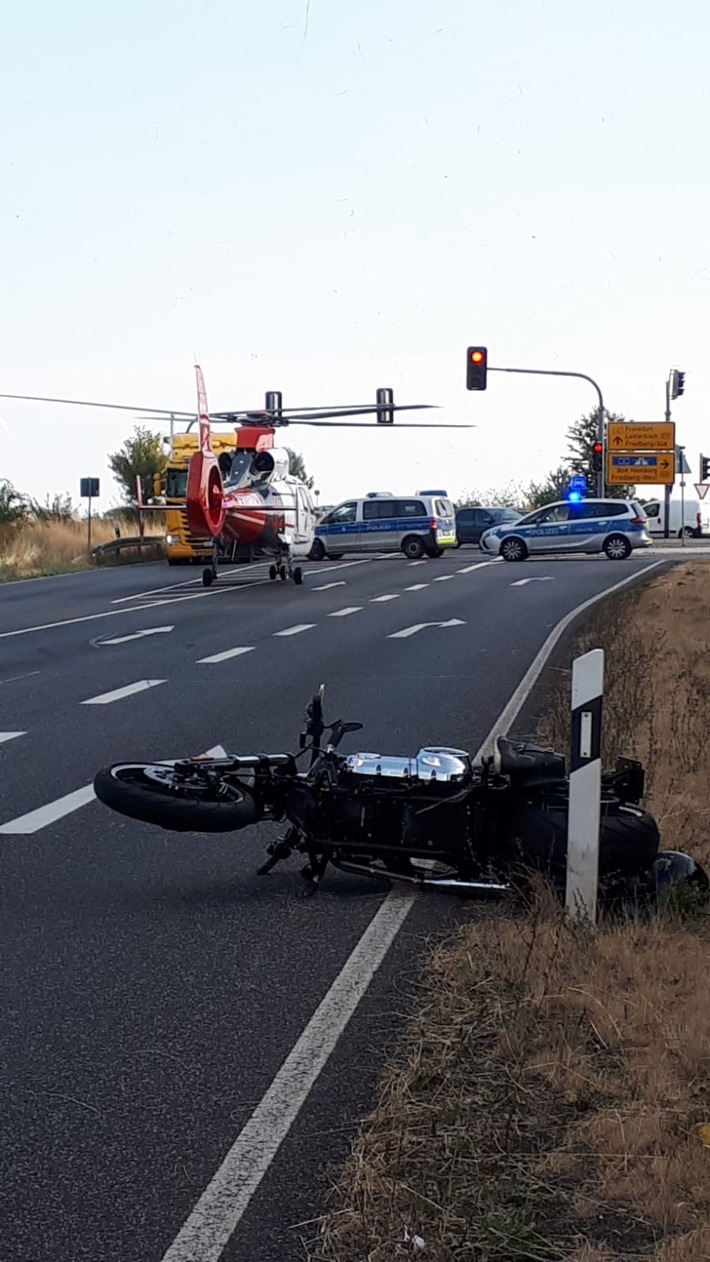 POL-WE: Brand in Ortenberg ++ Schwerverletzter Motorradfahrer bei Unfall in Friedberg - Rettung mit Panne ++ Zeugen nach Auseinandersetzung in Butzbach gesucht, u.a.