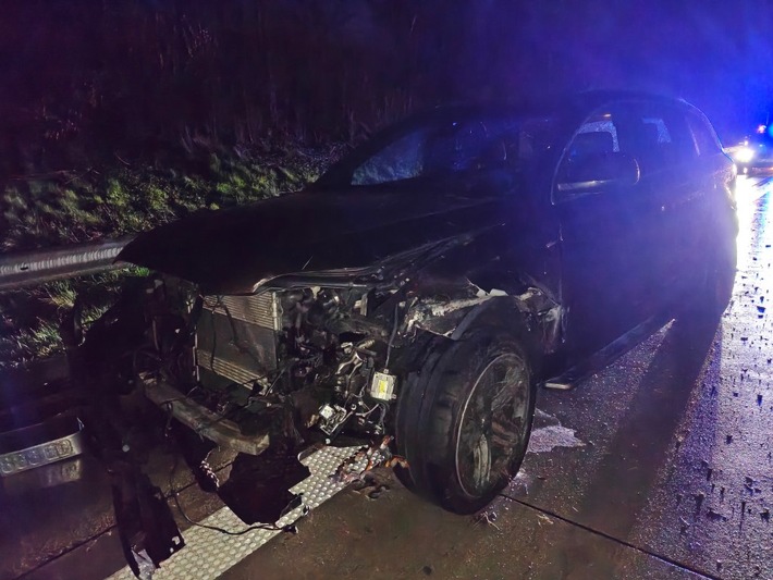 POL-DEL: ERGÄNZUNG Bild zu Autobahnpolizei Ahlhorn: Verkehrsunfall mit hohem Sachschaden auf der Autobahn 1 in Emstek