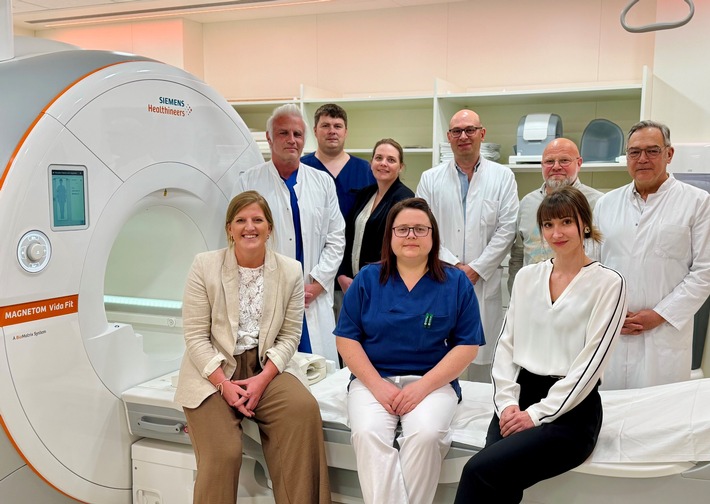 Schnellere und genauere Diagnosen dank Hightech-MRT / RHÖN-KLINIKUM Campus Bad Neustadt investiert in moderne Medizintechnik