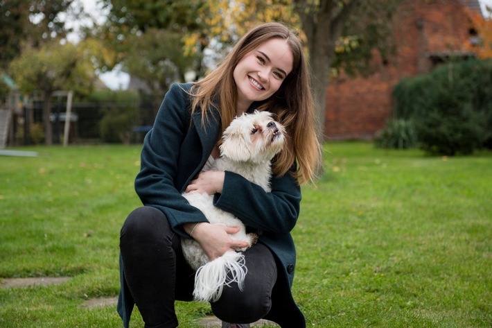 Vanessa, EoE-Betroffene / Weiterer Text über ots und www.presseportal.de/nr/71182 / Die Verwendung dieses Bildes für redaktionelle Zwecke ist unter Beachtung aller mitgeteilten Nutzungsbedingungen zulässig und dann auch honorarfrei. Veröffentlichung ausschließlich mit Bildrechte-Hinweis.