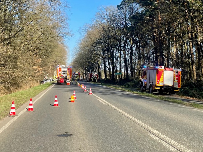 FW Hünxe: Verkehrsunfall mit zwei beteiligten PKWs