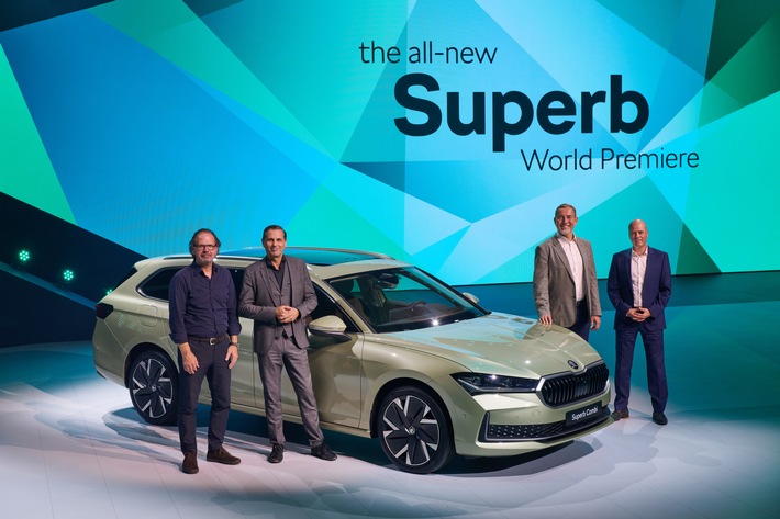 Weltpremiere des neuen Škoda Superb: Bilder auf dem Škoda Storyboard