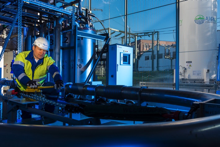 Bilder der RWE Deutschland zeigen Entwicklungen der Energiewende