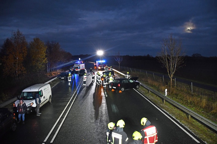 POL-CE: Verkehrsunfall auf der B3 mit vier beteiligten PKW