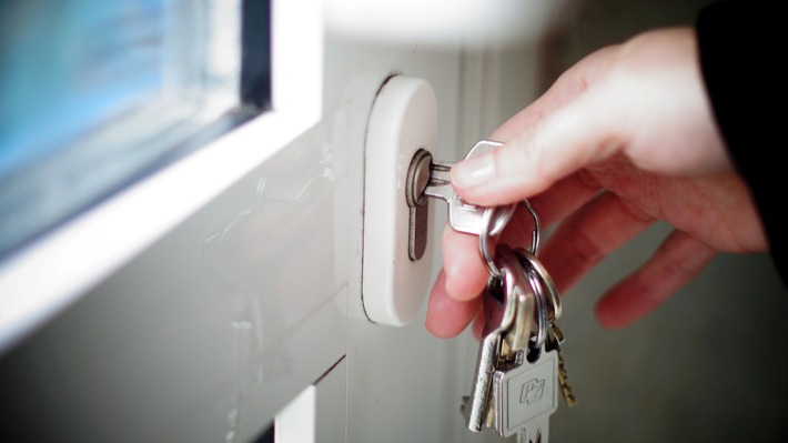 LKA-RP: Genug Betrug - Abzocke durch unseriöse Notdienste! So findet man vertrauenswürdige Handwerksbetriebe