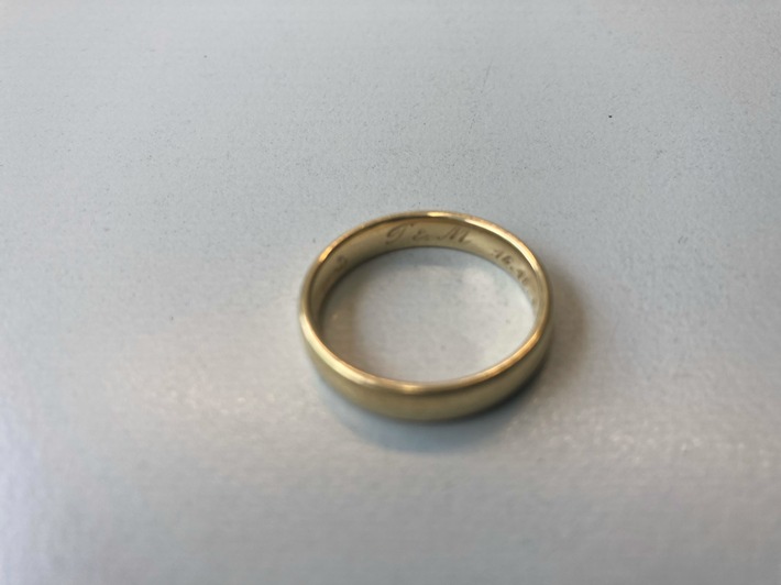POL-BOR: Kreis Borken - Fotos von mutmaßlichem Diebesgut veröffentlicht