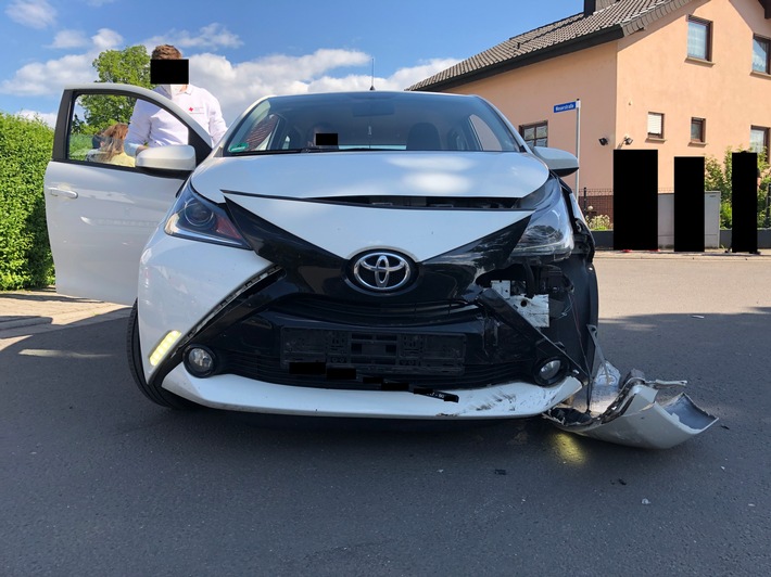 POL-PDWO: Osthofen - Zwei Personen bei Unfall verletzt