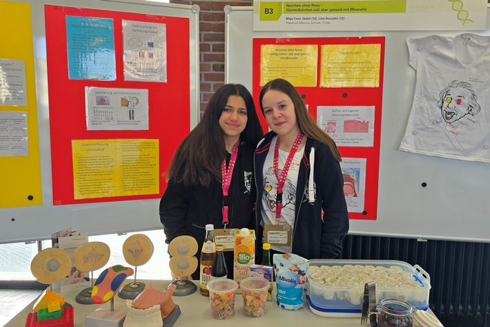 "Gehirnwellengesteuertes Gaming": Jugend forscht junior an der Uni Kassel