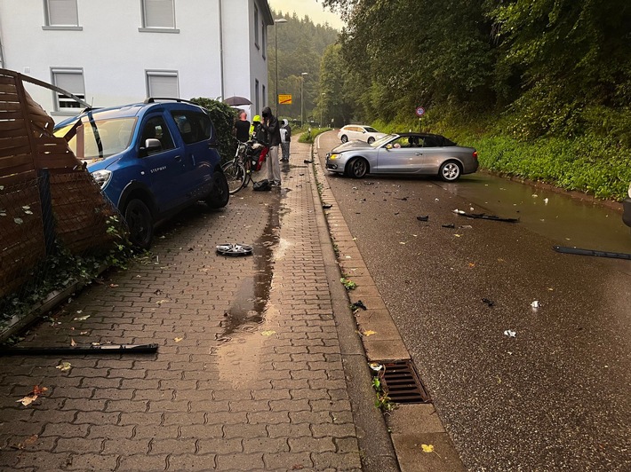 POL-PDPS: Unfall unter Alkoholeinwirkung - Beifahrer verletzt