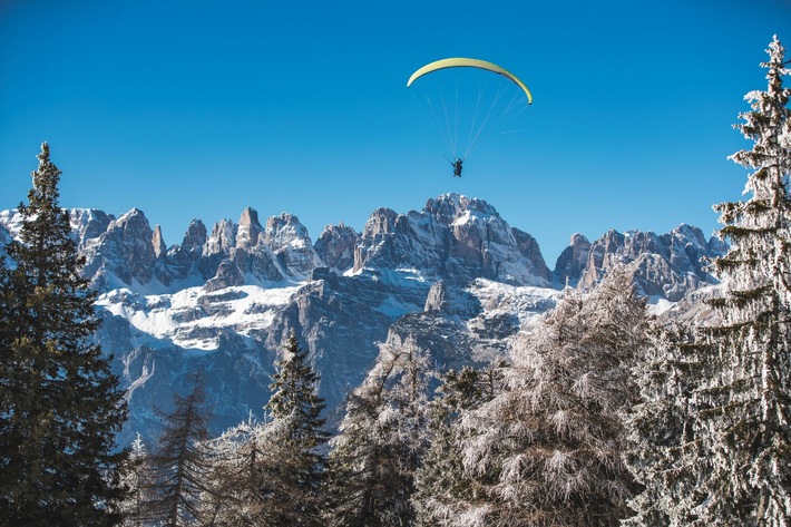 Von Snowkiting bis Paragliding im Trentino