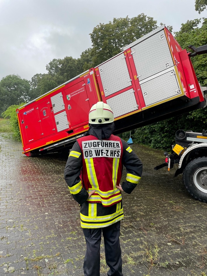 FW-OB: Feuerwehr Oberhausen unterstützt Nachbarstädte nach starken Regenfällen