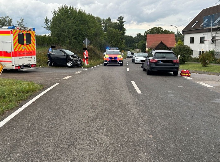 POL-PDLD: Freimersheim - Frontalzusammenstoß auf der L 540 in Freimersheim