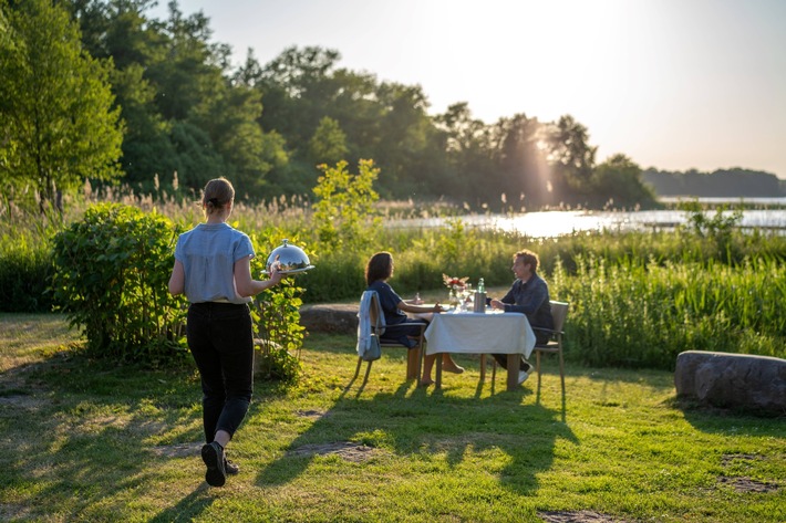Dinner am See: Genuss mit Ausblick - Ein romantisches Gourmeterlebnis im Herzogtum Lauenburg
