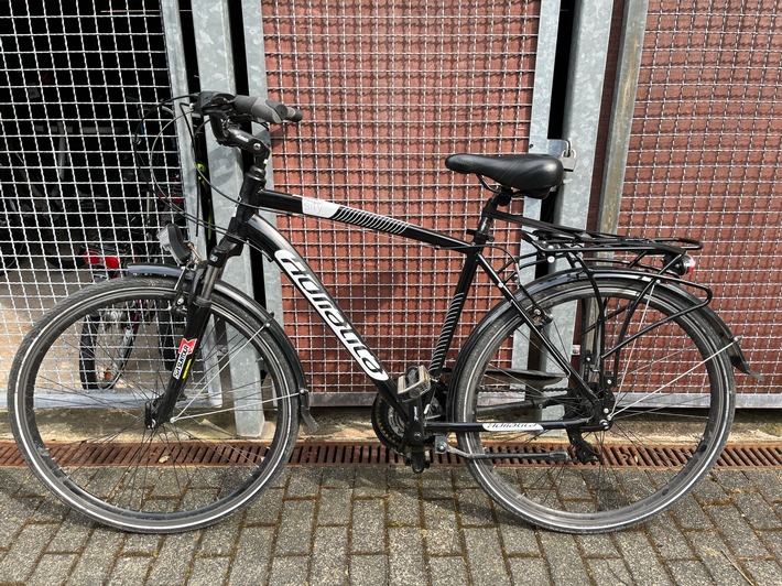 POL-LIP: Detmold. Polizei Lippe sucht Eigentümer von entwendetem Fahrrad