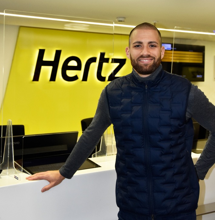 Kariem Hussein est le nouvel ambassadeur de la marque Hertz Suisse