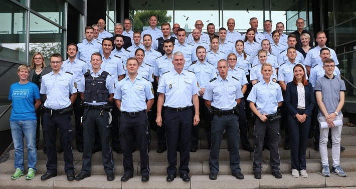 POL-LB: Das Polizeipräsidium Ludwigsburg begrüßt 31 neue Kolleginnen und Kollegen