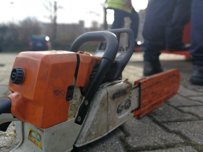 FW-OB: Update: Erhöhtes Einsatzaufkommen bei der Oberhausener Feuerwehr durch Sturmtief &quot;Ignatz&quot;