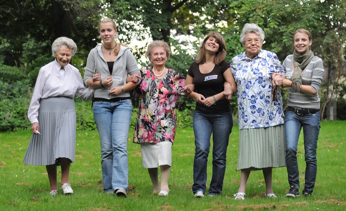 "Engagementkultur fällt nicht vom Himmel." / Anerkennung für bürgerschaftliches Engagement - Nominierungsphase für Deutschen Engagementpreis 2010 startet (mit Bild)