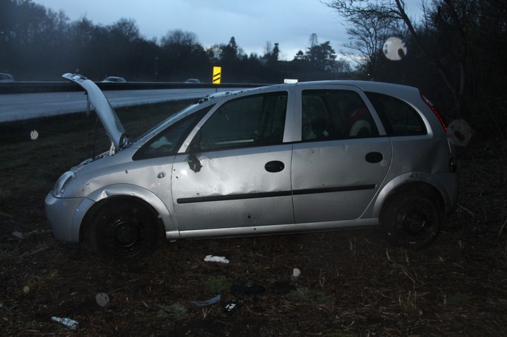 POL-PPRP: Insassen bei Unfall verletzt