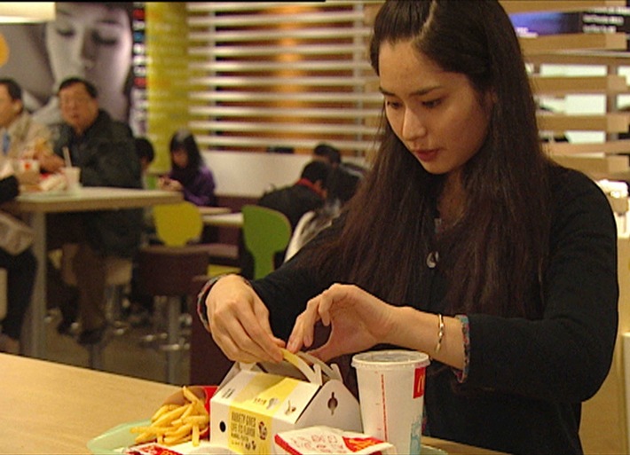 Burger-Weltreise bei kabel eins: "Abenteuer Leben" auf den Spuren des Fast Food-Giganten McDonald