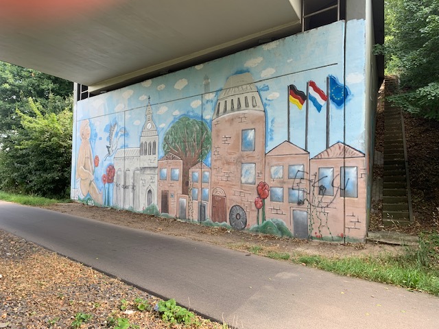 POL-KLE: Kranenburg - Gegenstände mit Farbe besprüht und Verkehrsschilder entwendet: Gemeinde setzt Belohnung aus