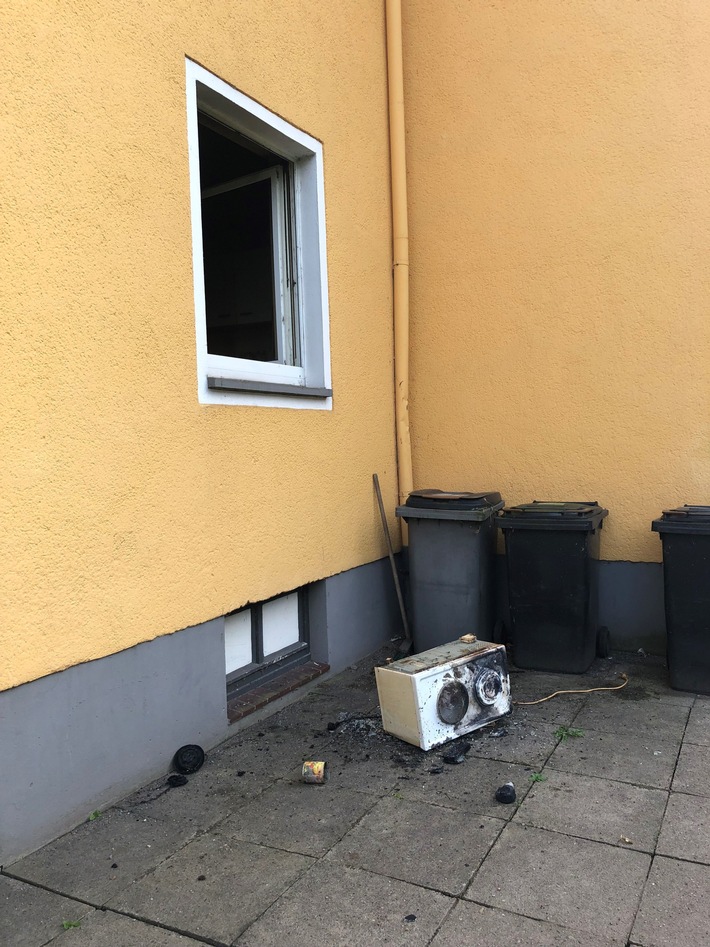 FW Minden: Gemeldeter Wohnungsbrand, eine verletzte Person