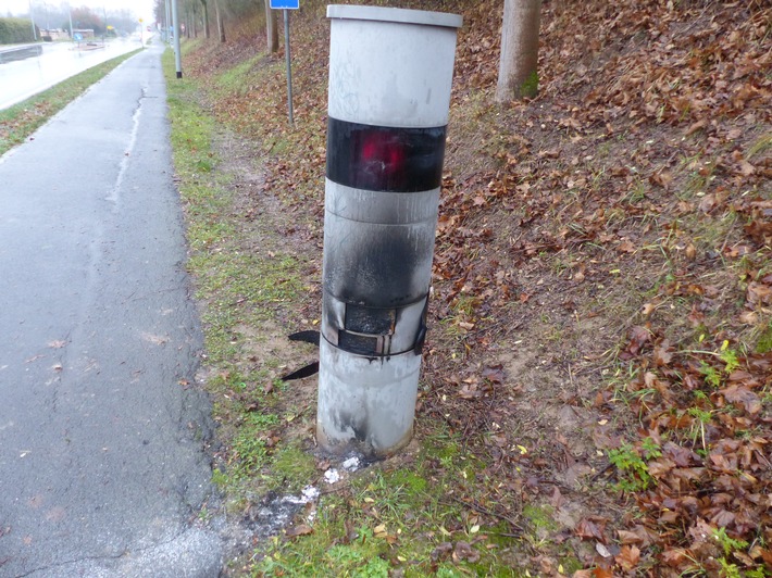 POL-RTK: Sachbeschädigung an Blitzersäule in Kiedrich, Rheingau-Taunus-Kreis