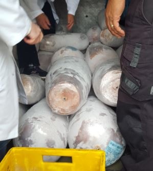 POL-FL: Husum - Erneut 1380 kg Dönerfleisch vernichtet
