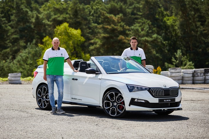 SKODA SLAVIA im Härtetest: Azubi Car 2020 beeindruckt Rallye-Profis Jan Kopecky und Jan Hlousek