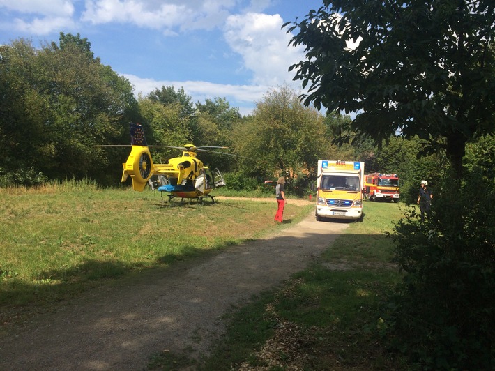 FW-EN: Kleinbrand, Schlangenfund und Hubschrauberlandung - Mehrere Einsätze für die Hattinger Feuerwehr