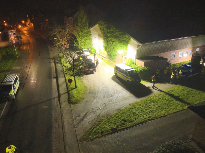 POL-CUX: Verstärkte Verkehrskontrollen mit Schwerpunkt Alkohol- und Betäubungsmittelbeeinflussung im Straßenverkehr - nur wenige Verstöße festgestellt (Foto im Anhang)