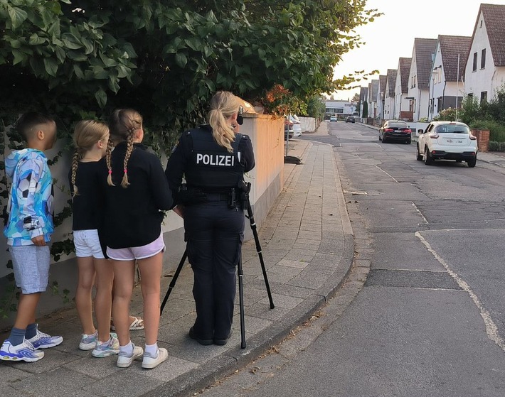 POL-DA: Groß-Zimmern: "Blitz for Kids" - Polizei überwacht Geschwindigkeit