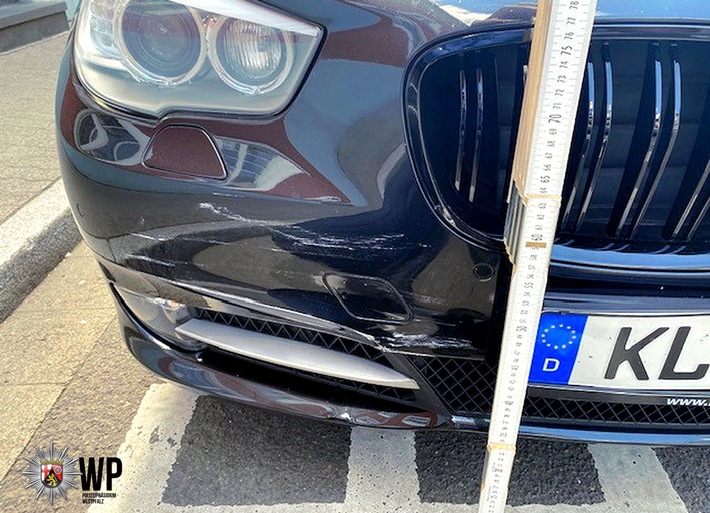 POL-PDKL: BMW im Parkhaus gerammt