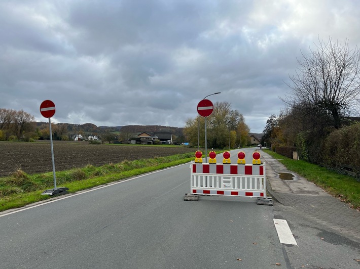 POL-LIP: Lage. Einbahnstraßenregelung und Temporeduzierung wegen Baustelle.