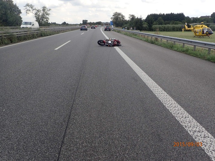 POL-VDMZ: A 60 zwischen Bingen-Ost und Ingelheim-West
Donnerstag, 3. September 2015, 12:35 Uhr
Motorrad fährt auf LKW auf - Kradfahrer schwer verletzt