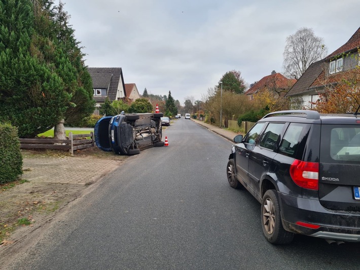 POL-CE: Hermannsburg - 72-Jähriger rammt nach Schwächeanfall parkendes Auto