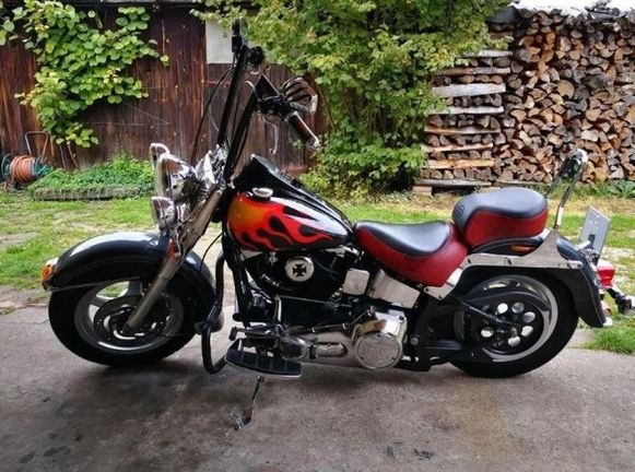 POL-MFR: (505) Harley-Davidson gestohlen