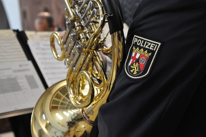 POL-PPWP: Gemeinsames Adventskonzert des Landespolizeiorchesters Rheinland-Pfalz mit der Polizeiseelsorge Rheinland-Pfalz - Konzert wird im Internet übertragen