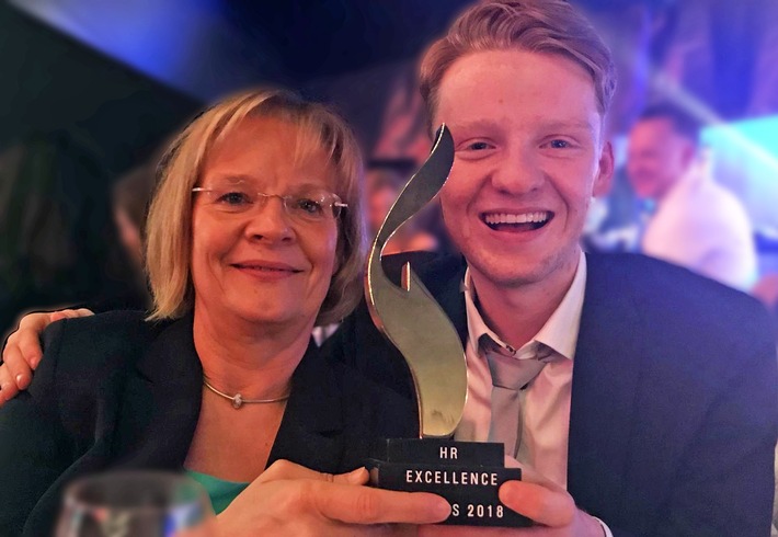 Hanseatic Bank gewinnt HR Excellence Award für innovative Weiterbildungsplattform