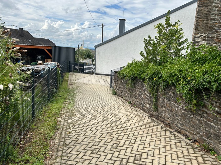 POL-PDTR: Sachbeschädigung in Osburg