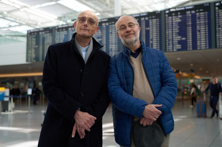 Lesch_sieht_Schwartz_3zu2_ZDF_Thomas Bresinsky_93178-0-1.jpg