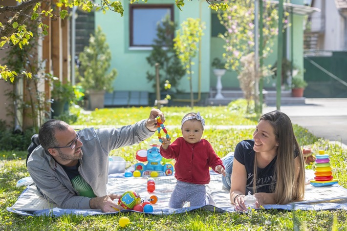 Pas d’accueil extrafamilial des enfants à prix abordable et de haute qualité en Suisse