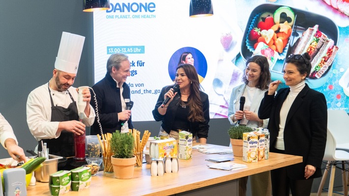 Gesunder Start in den Tag - flexitarisch, nachhaltig und genussvoll / Danone auf der Grünen Woche 2024 in Berlin