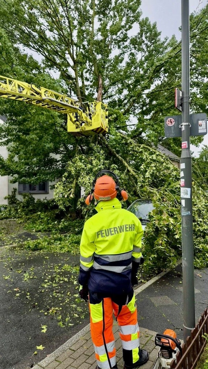FW Ratingen: Unwetter sorgt für erhöhtes Einsatzaufkommen