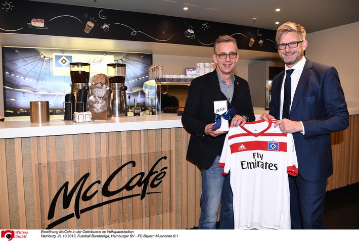 HSV-Presseservice: Kaffeegenuss im Volksparkstadion: HSV und McDonald&#039;s eröffnen McCafé