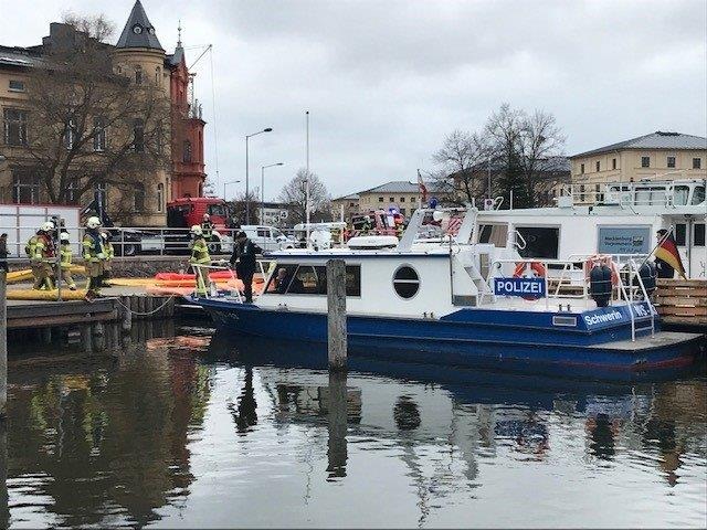 LWSPA M-V: Fahrgastschiff auf dem Schweriner See drohte zu sinken