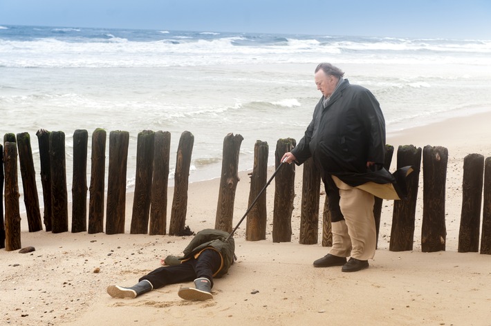 &quot;Balthasar Berg - Sylt sehen und sterben&quot;/  ZDF-Krimikomödie mit Dieter Pfaff und Saskia Vester (BILD)