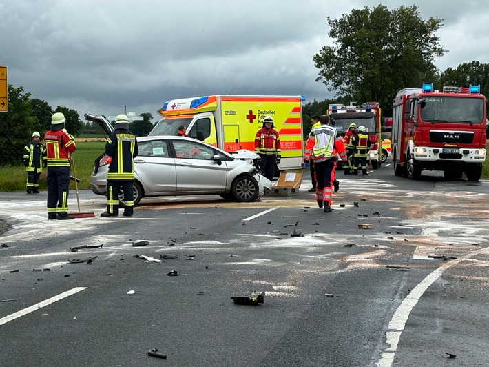 FW-ROW: Schwerer Verkehrsunfall auf K139