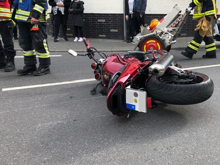POL-PDWO: Worms - Motorradfahrer schwer verletzt